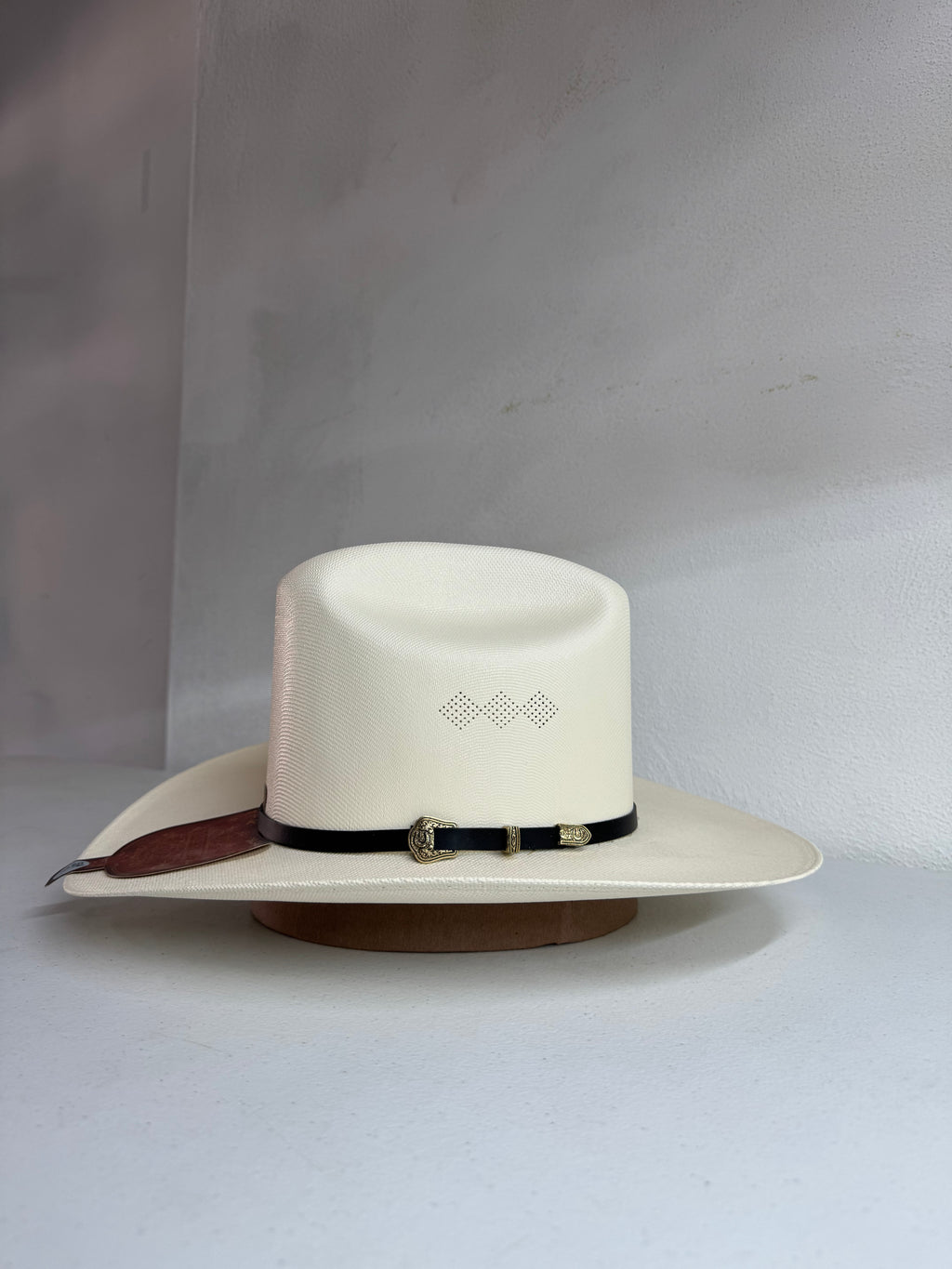 tombstone 1000x telar johnson