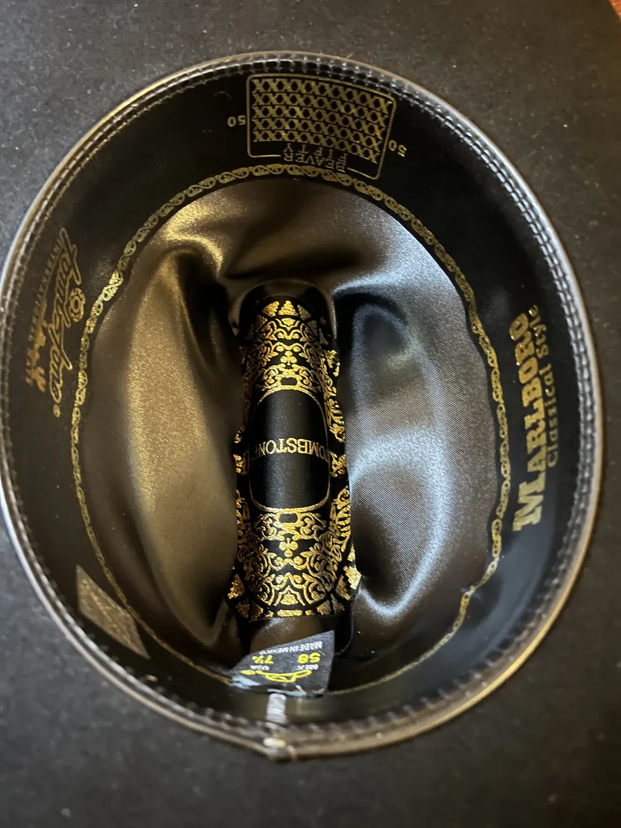 Texana 50x FUR Negra Marlboro